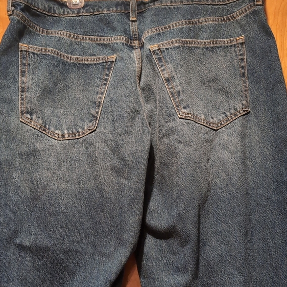 Universal Thread Relaxed Fit Denim Jeans - Picture 6 of 7
